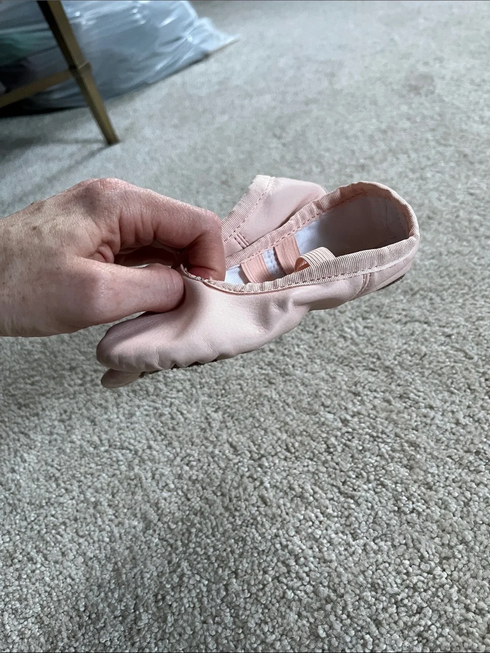 Stelle Soft Pink Leather Girls’ Ballet Slippers with Suede Pads Sz. 8